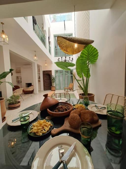 Magnifique Riad Lantau - Authentic & Chic Hébergement de vacances Marrakesh